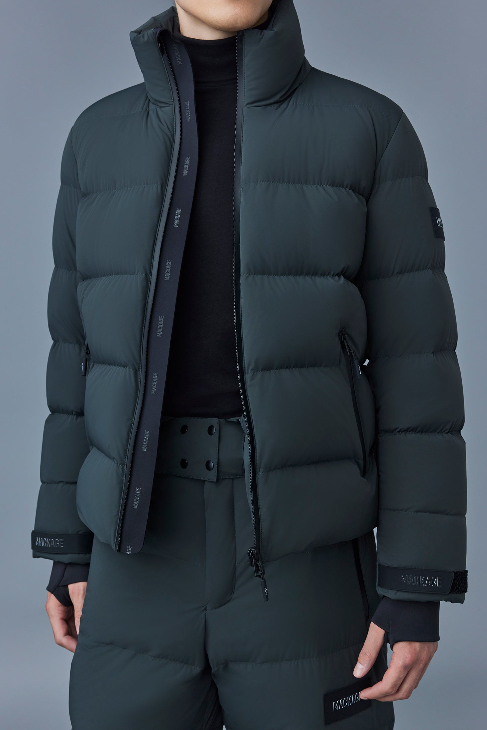 SAMUEL-SKI Medium down jacket with hood