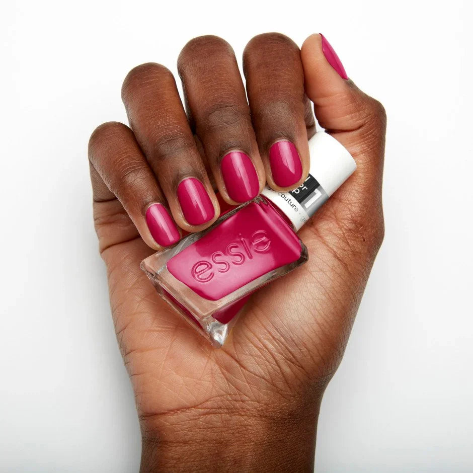 Essie Gel Couture VIPlease