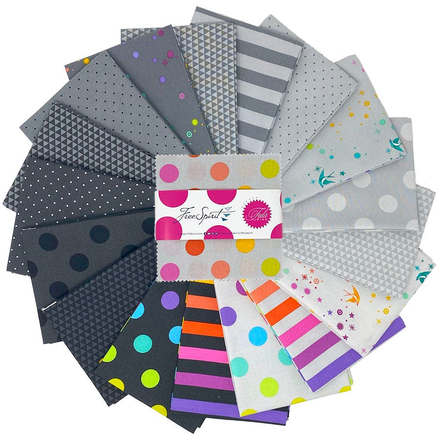 Tula Pink - Collection complète Graywork Charm Pack (42 pièces)
