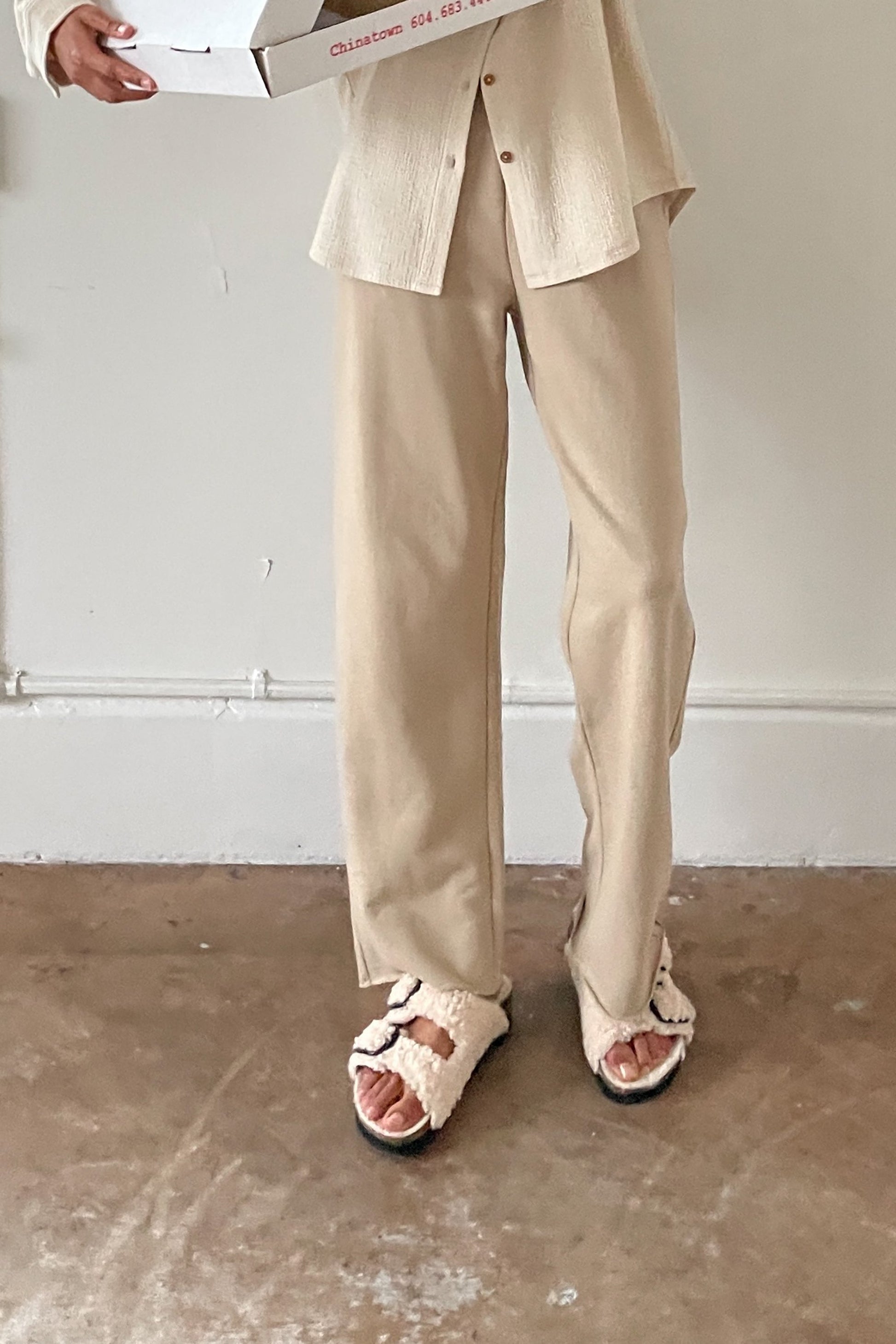 STRAIGHT LEG SWEATPANT