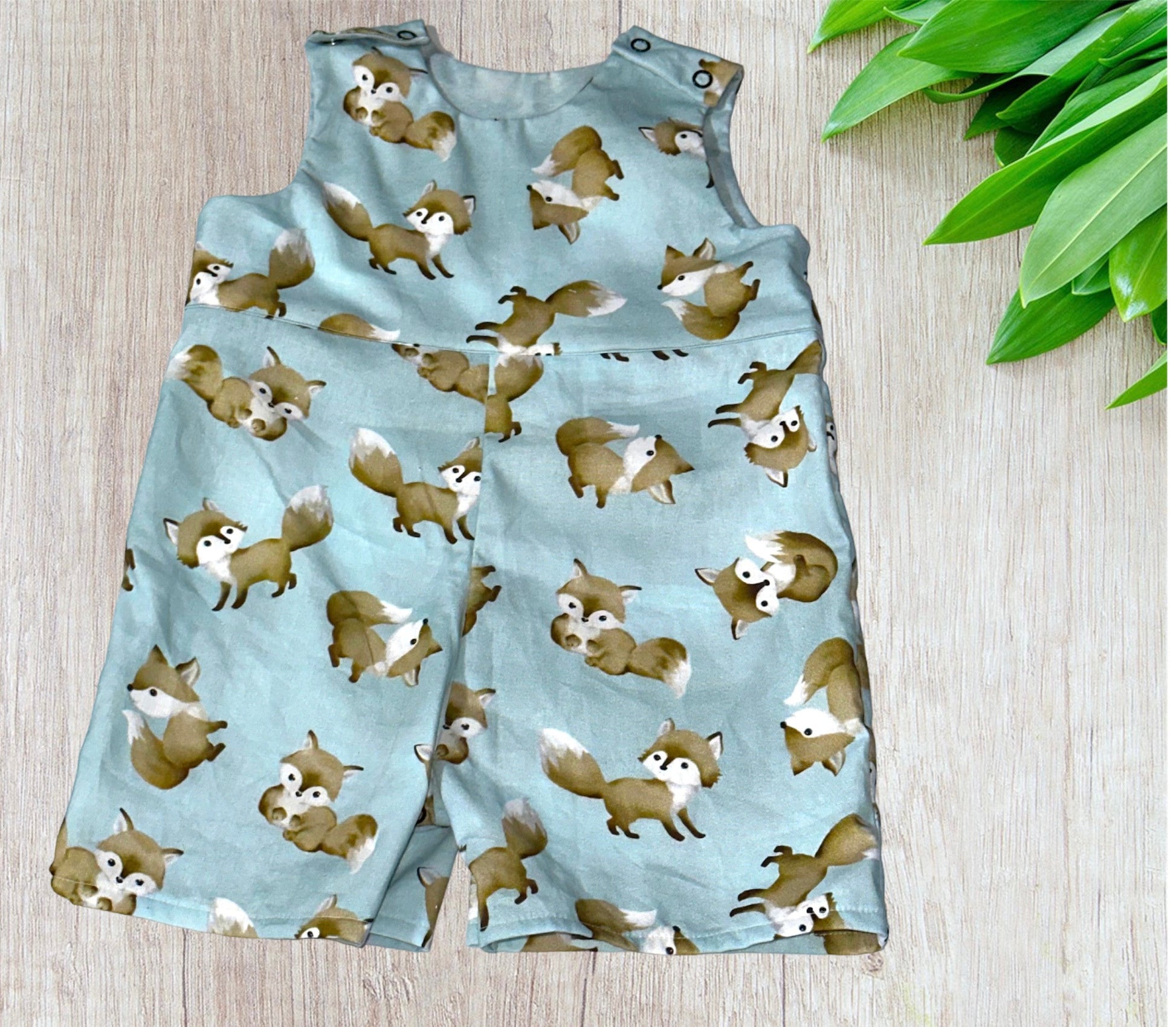 Azair Shortalls