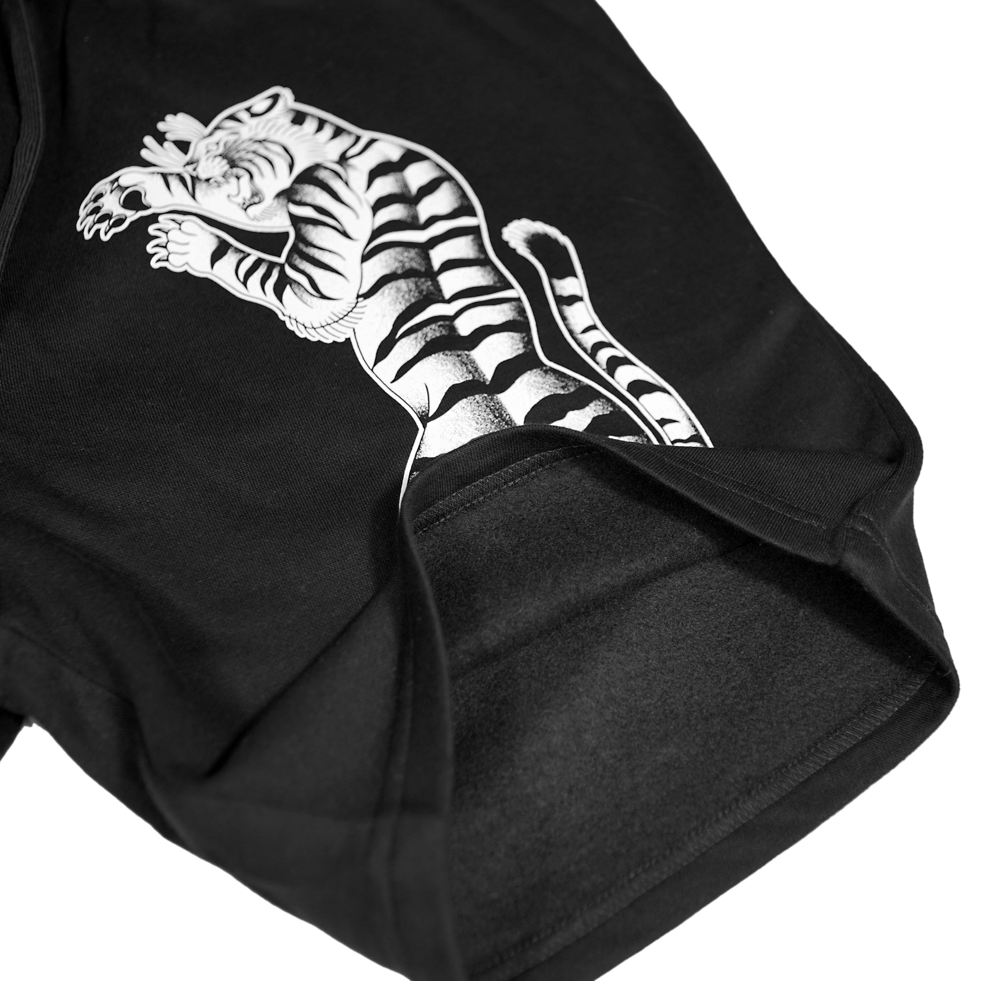 Flash Wall Shorts