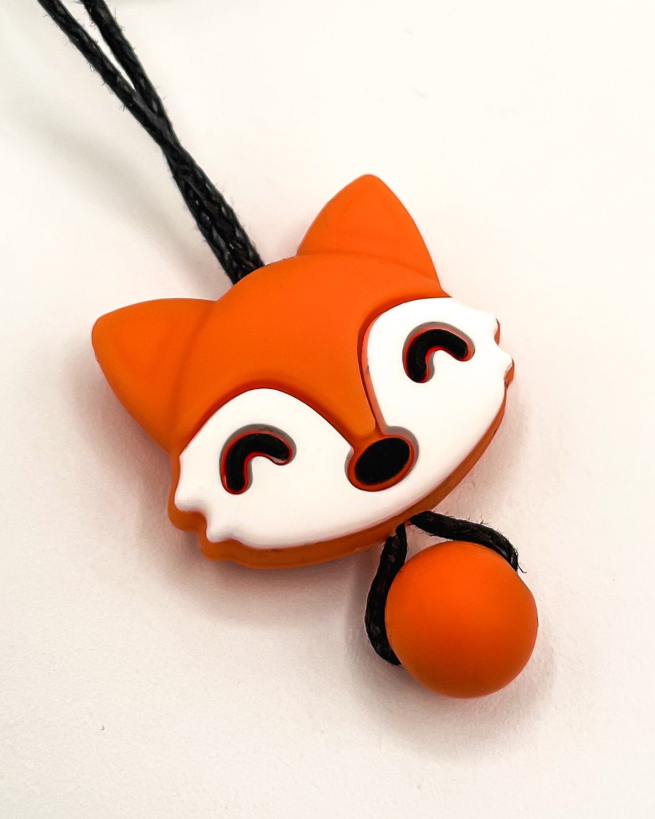Collier à mâcher en renard roux