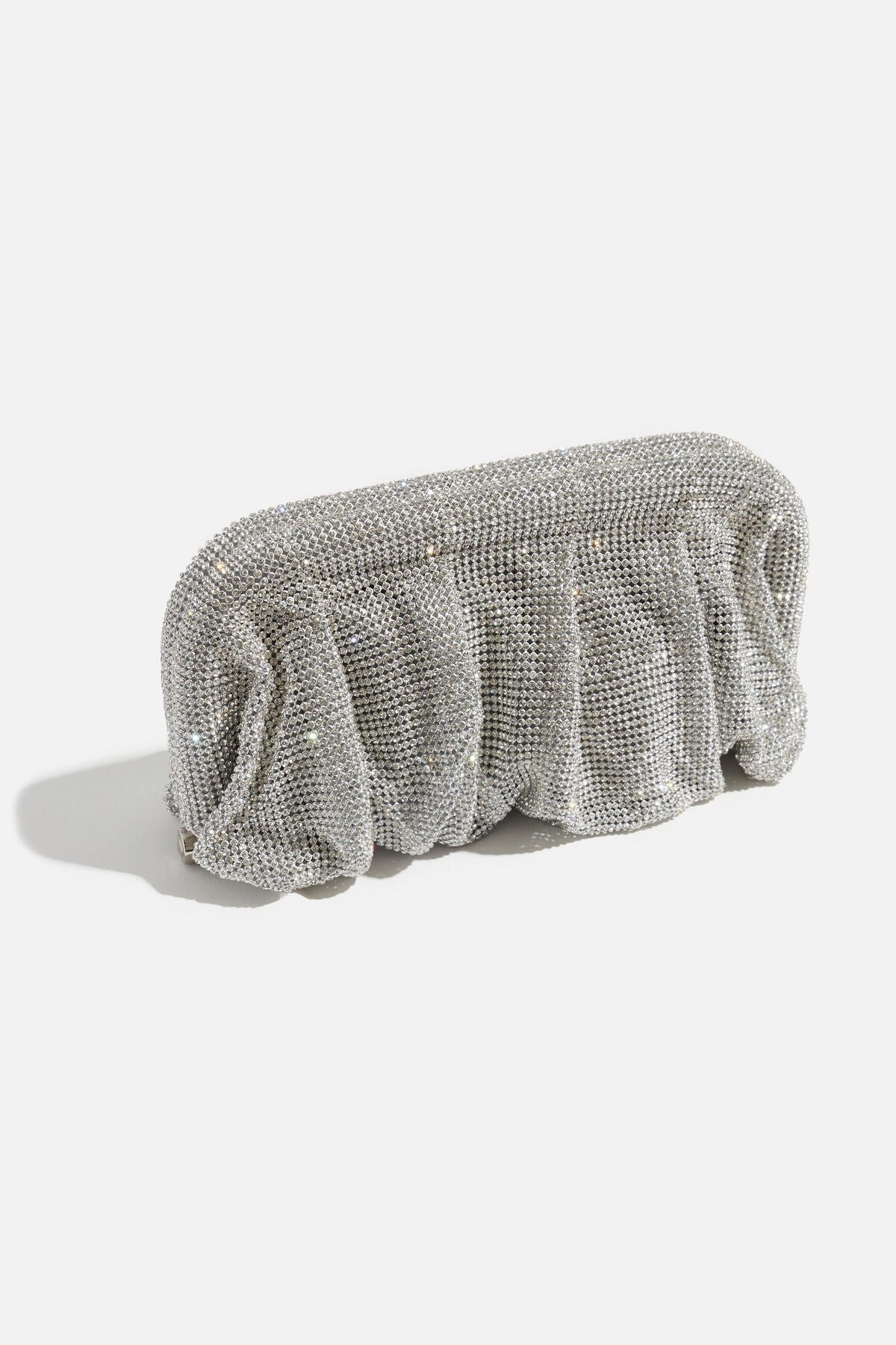 Pochette drapée à pierres précieuses