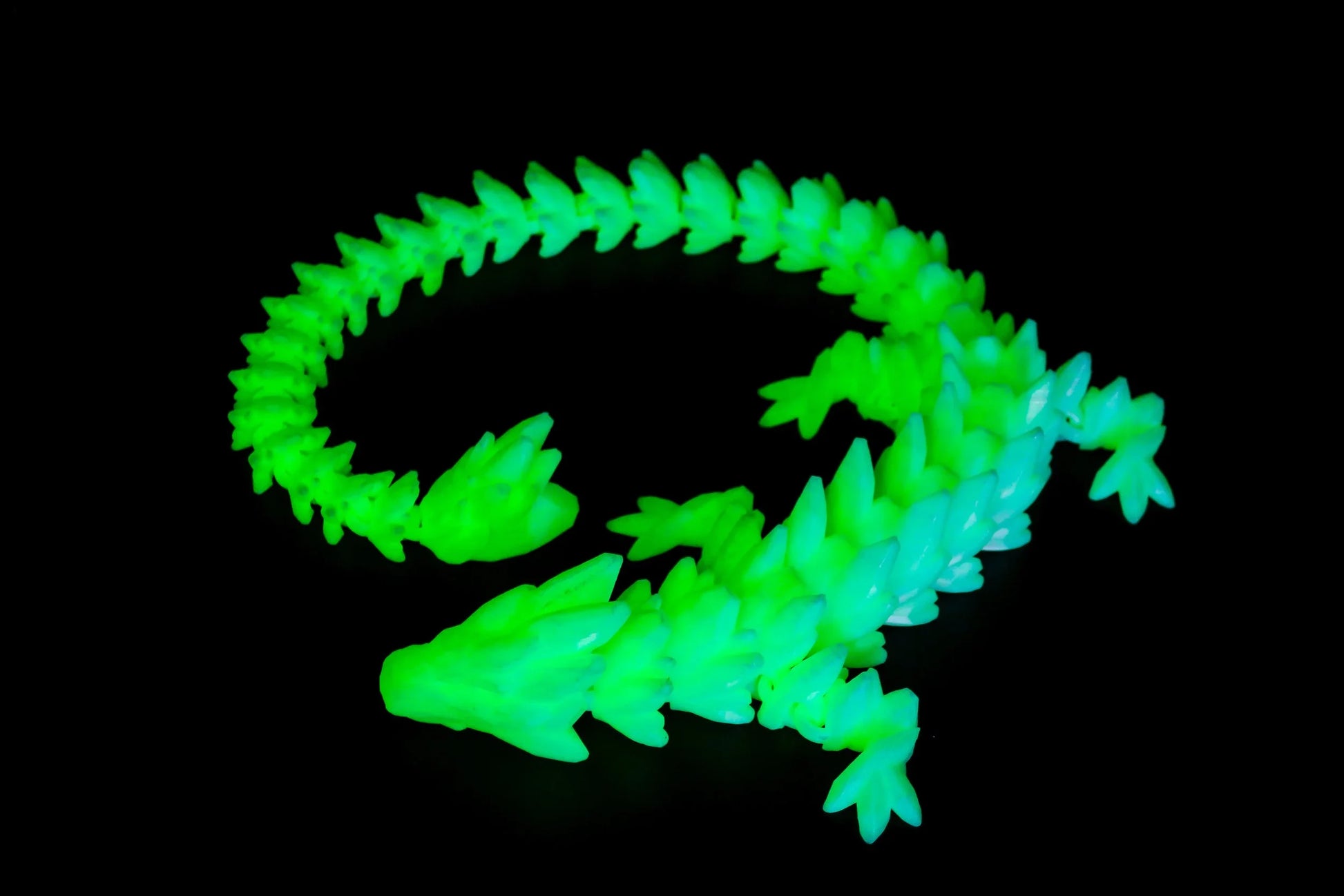 Glow In The Dark Green Gemstone Dragon, 3D Printed Dragon, Dragon Fidget, Dragon Toy, Glow In The Dark Dragon,  Glow In The Dark Fidgets, Articulated Dragon, Gemstone Dragon