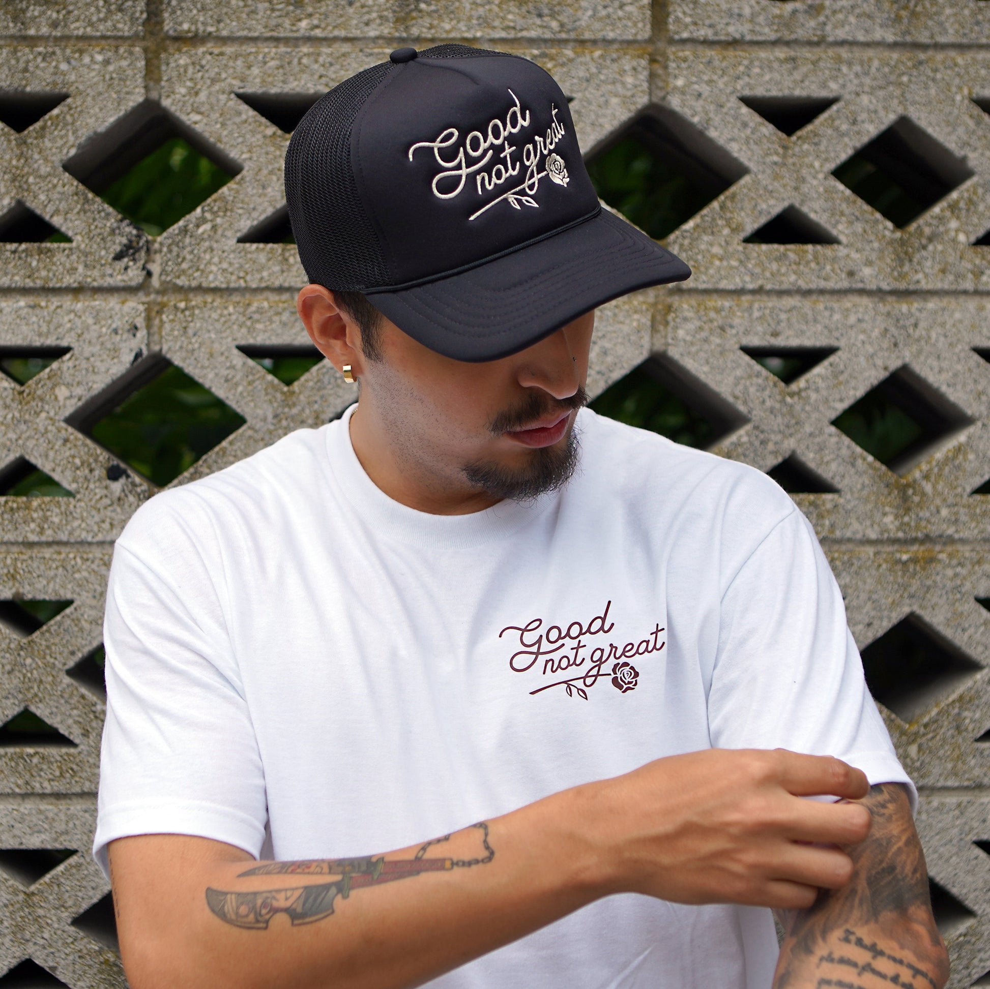 Casquette de camionneur en mousse, bonne et pas excellente