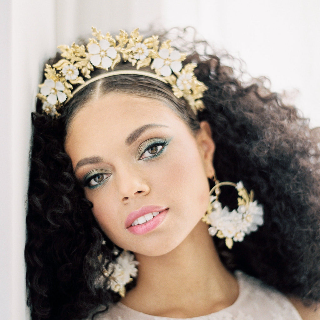 Couronne de fleurs en feuille de chêne et émail OAKLEY