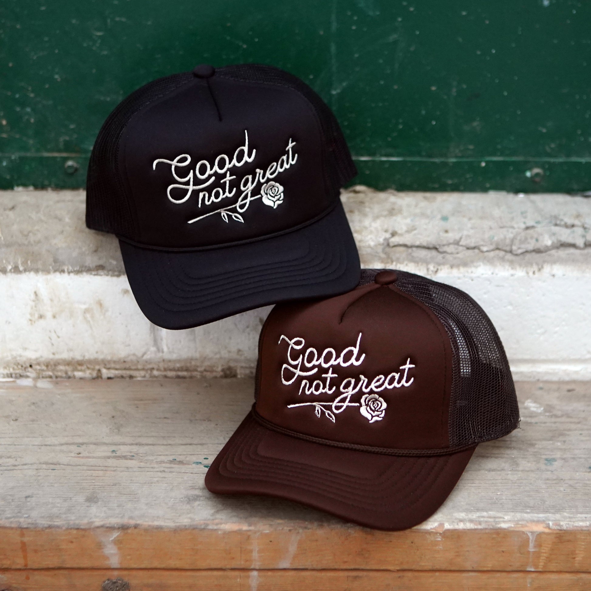 Casquette de camionneur en mousse, bonne et pas excellente