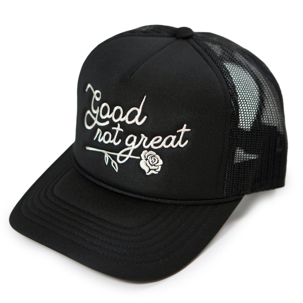 Casquette de camionneur en mousse, bonne et pas excellente