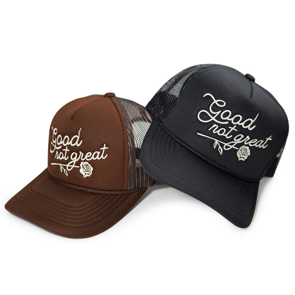 Casquette de camionneur en mousse, bonne et pas excellente