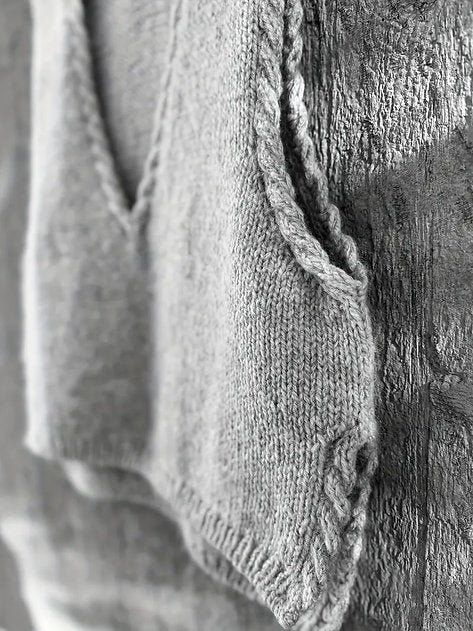 Gray Swirl Cable Knit V-Neck Vest Top