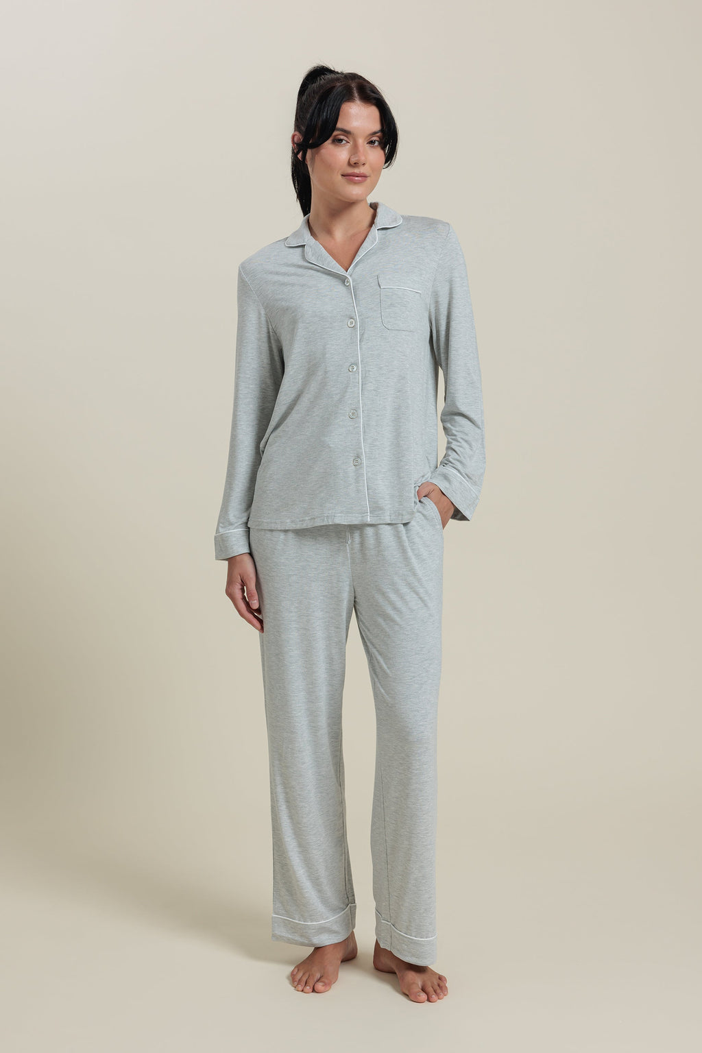 Ensemble de pyjama<br> Ensemble pyjama court à boutons en bambou