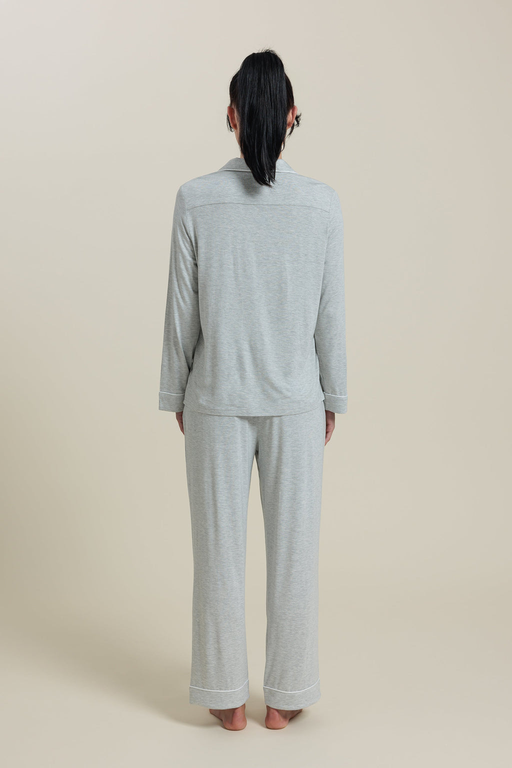 Ensemble de pyjama<br> Ensemble pyjama court à boutons en bambou