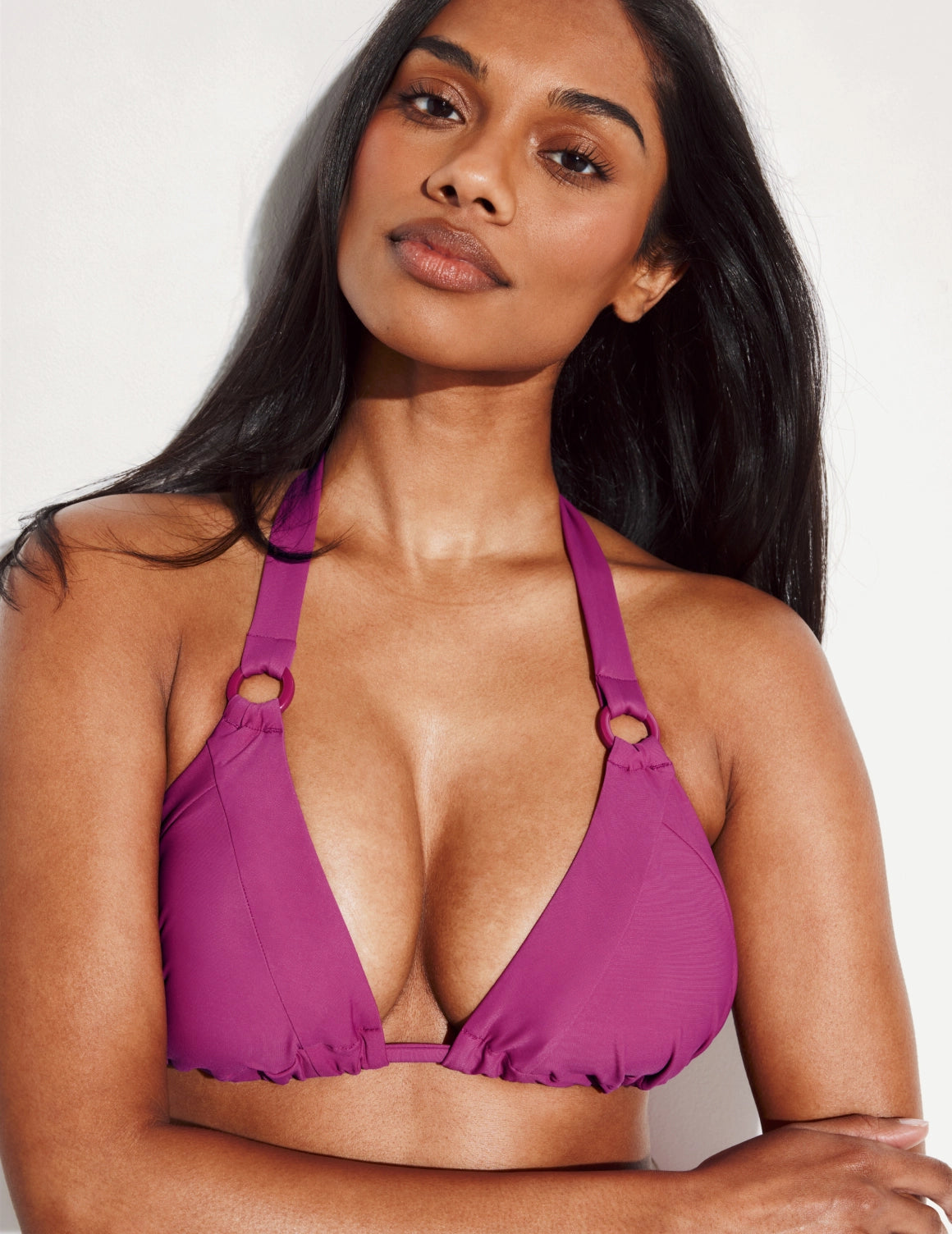 Haut de bikini sculptant à poitrine généreuse