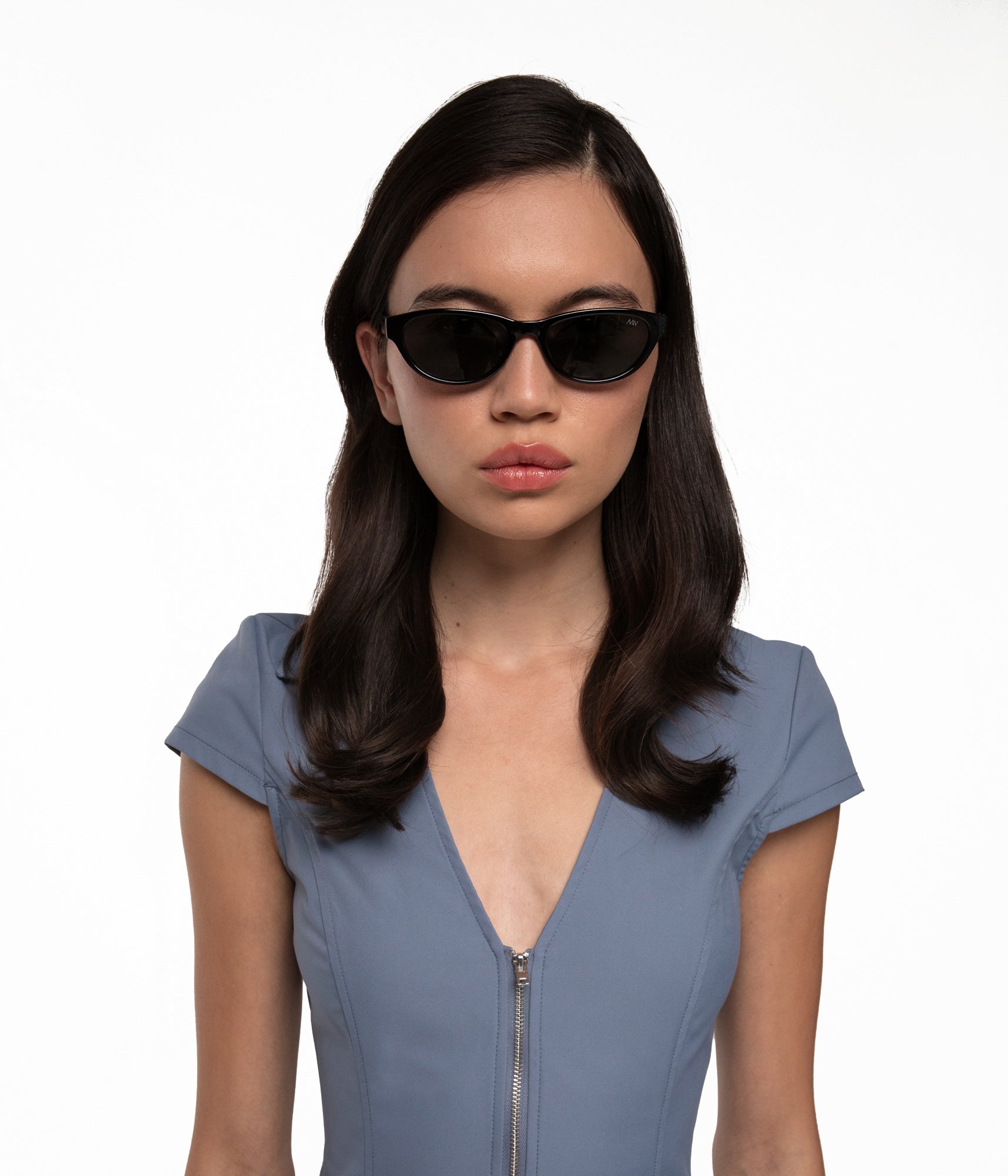 SUMER Black Cat-Eye Sunglasses