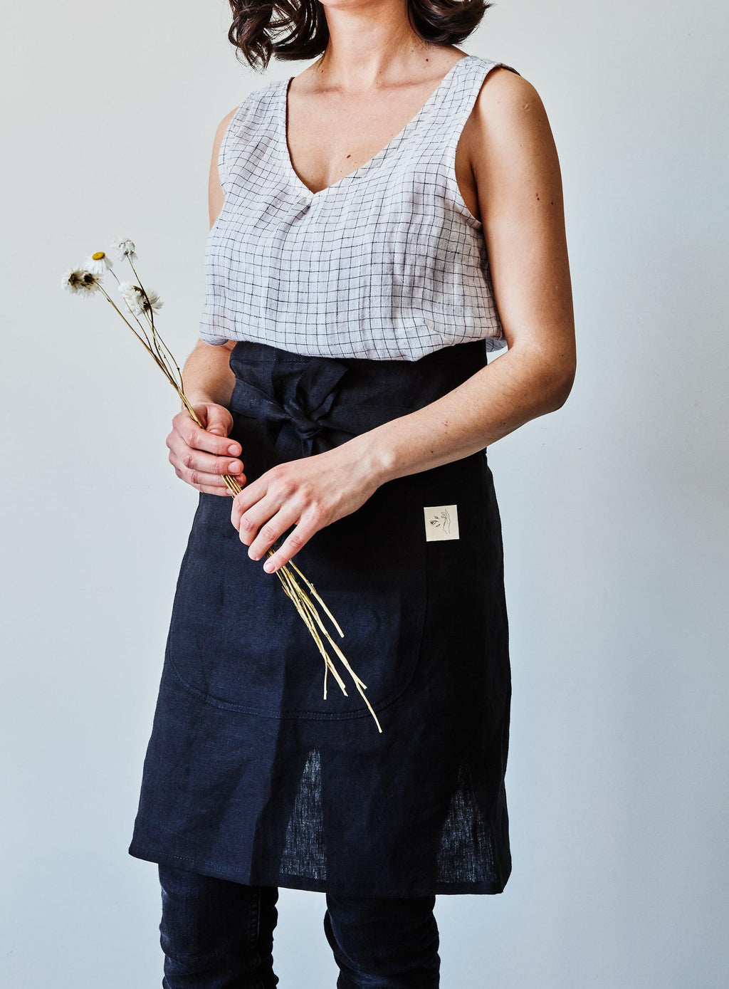 Half Linen Apron - Black