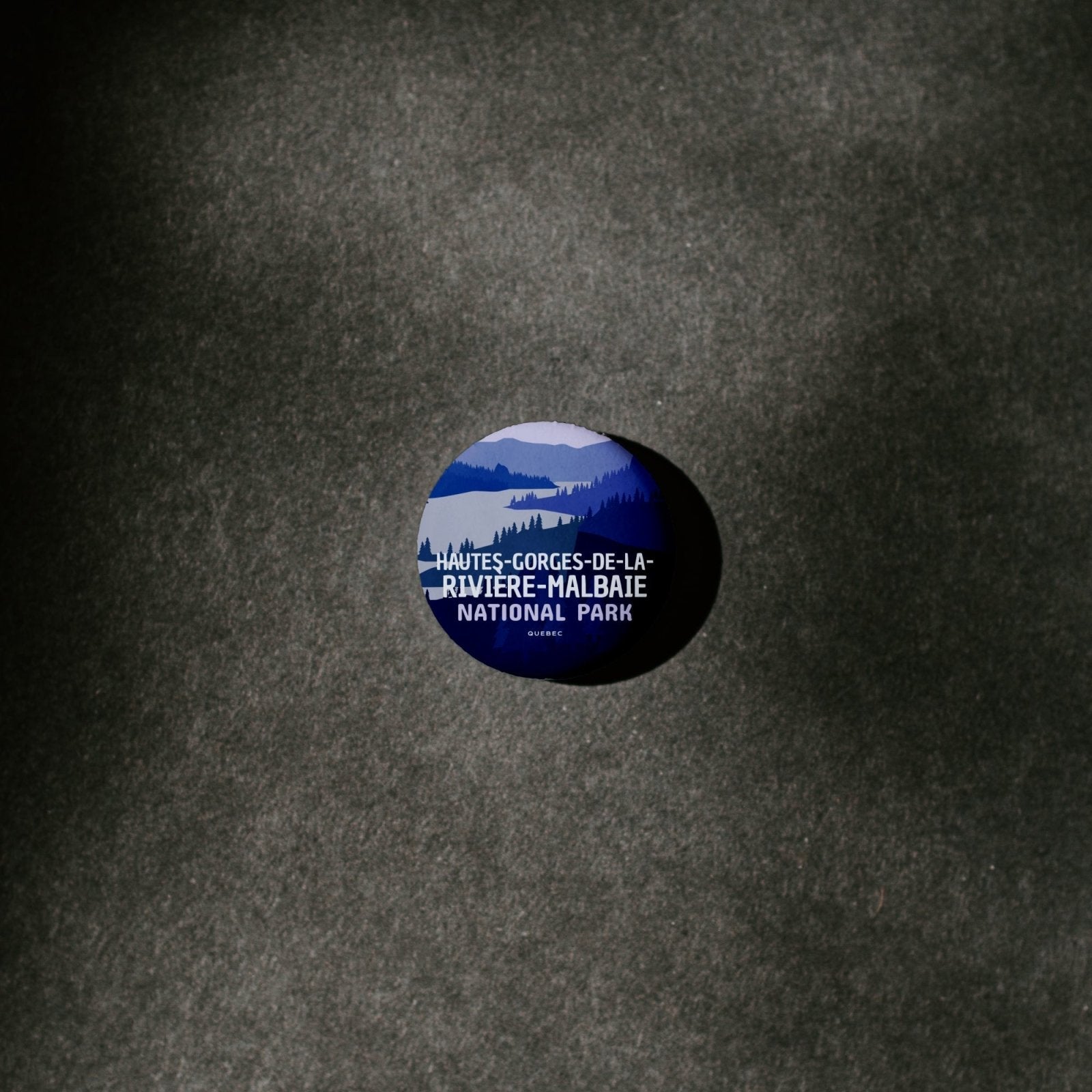 Bouton pinback du parc national des Hautes-Gorges-de-la-Rivière-Malbaie du Québec