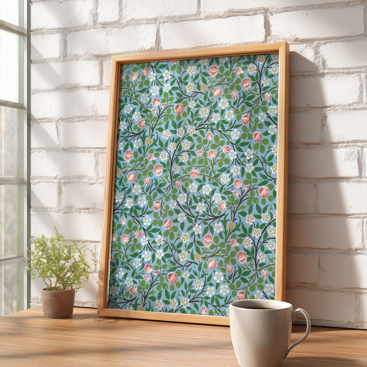 William Morris Clover Floral Pattern Print – Victorian Botanical Wall Art