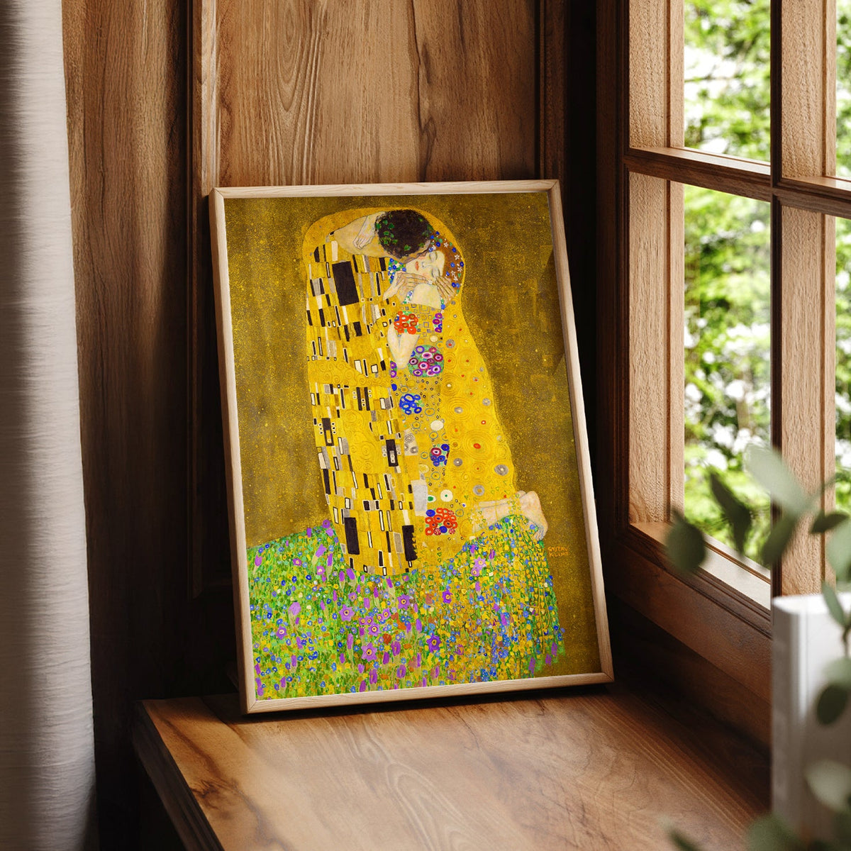 Gustav Klimt The Kiss Art Print – Golden Age Romantic Wall Decor