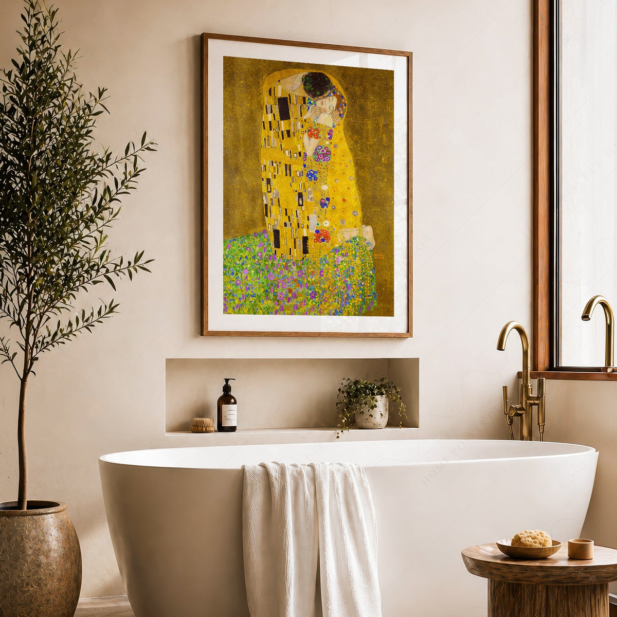 Gustav Klimt The Kiss Art Print – Golden Age Romantic Wall Decor