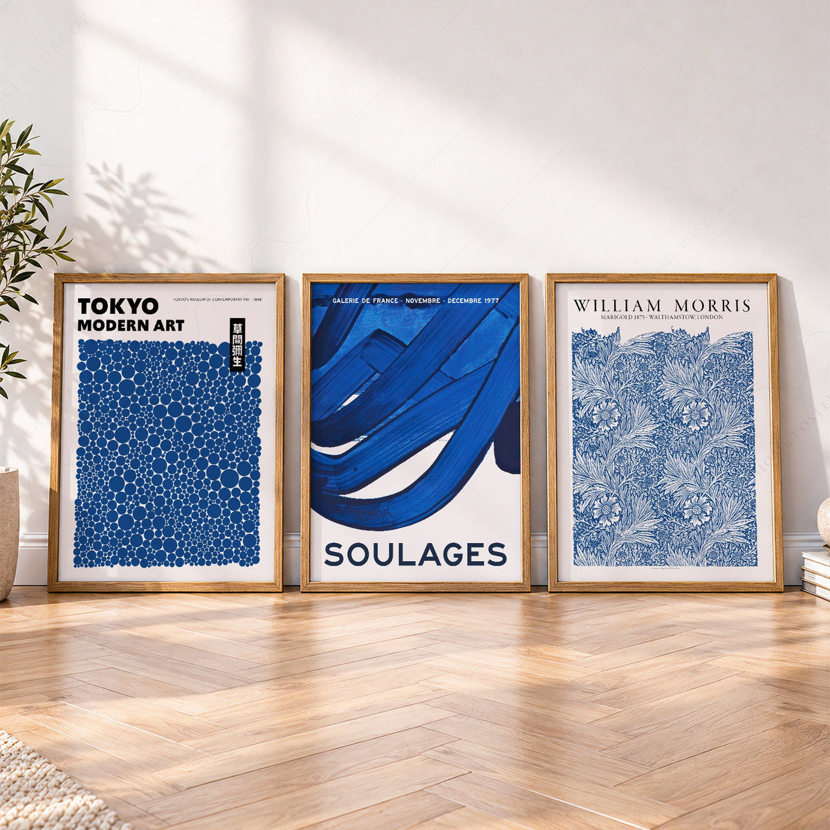 Ensemble mural bleu indigo de 3 pièces – Reproductions d'art Kusama Morris Soulages