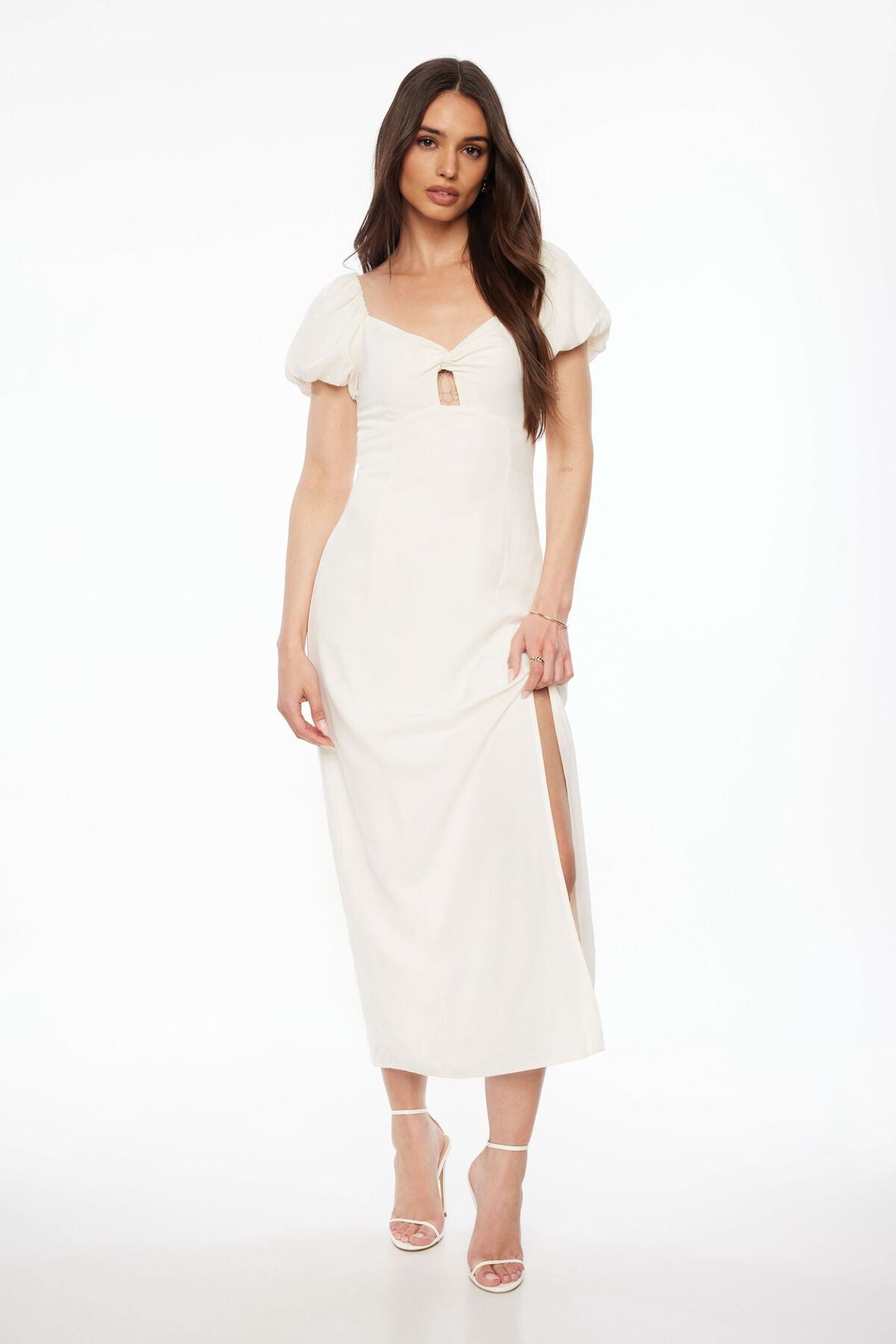 Robe longue en lin à manches bouffantes
