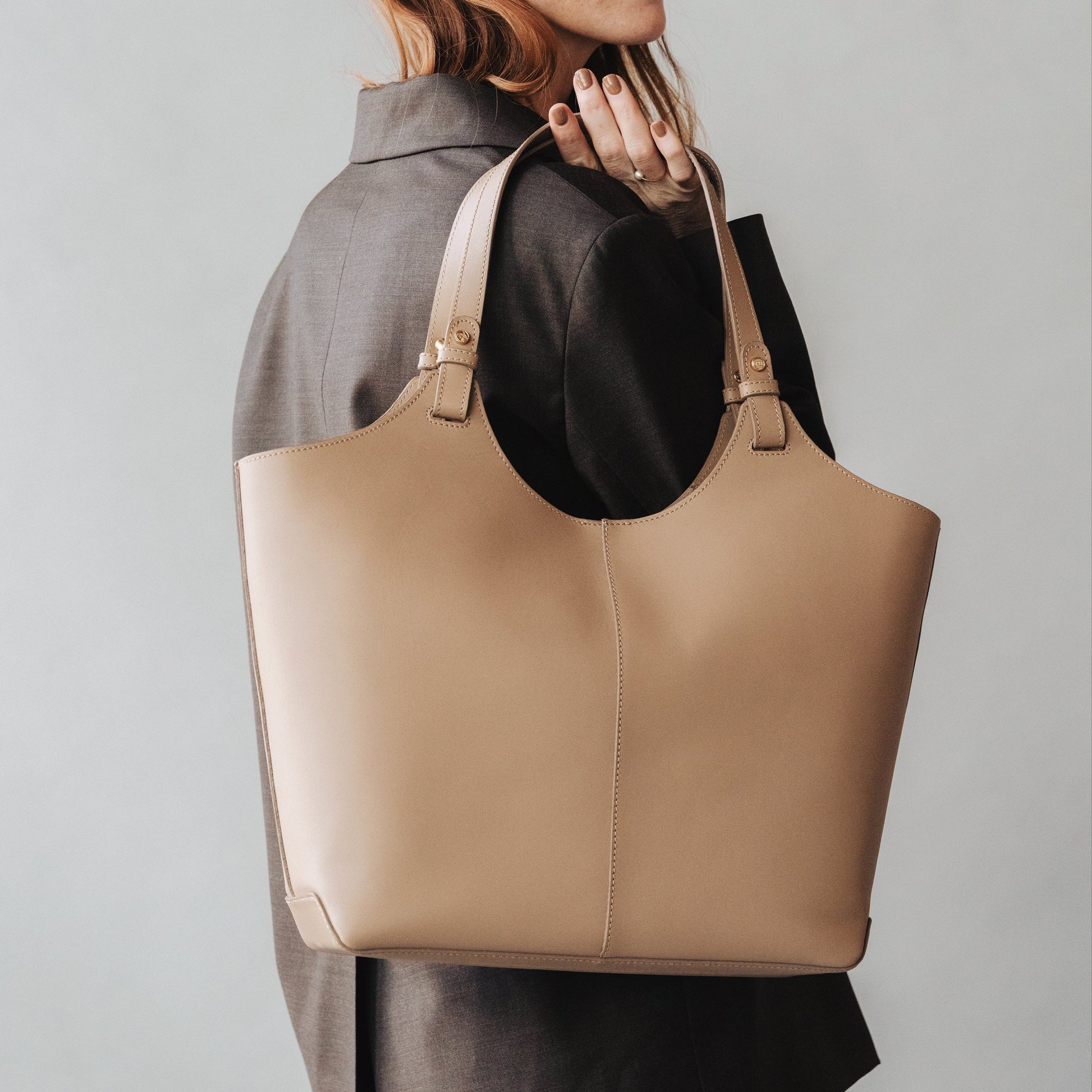 The Lisboa Tote + Laptop Sleeve Set Biscotti