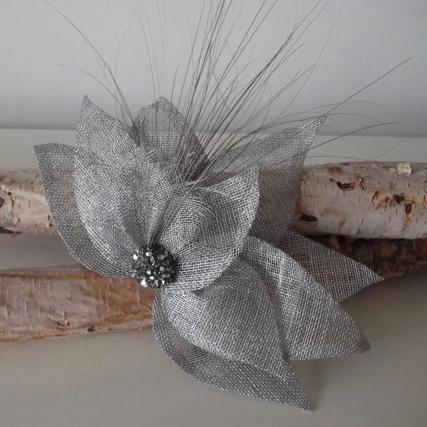 LADY KARAT Large Sinamay and Feather Bridal Fascinator