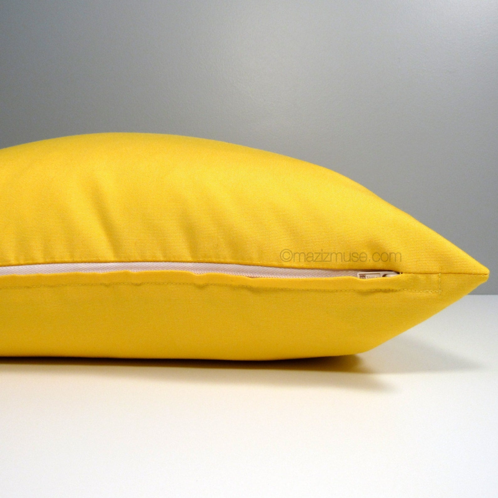 Housse de coussin tournesol Sunbrella®, housse de coussin d'extérieur moderne 