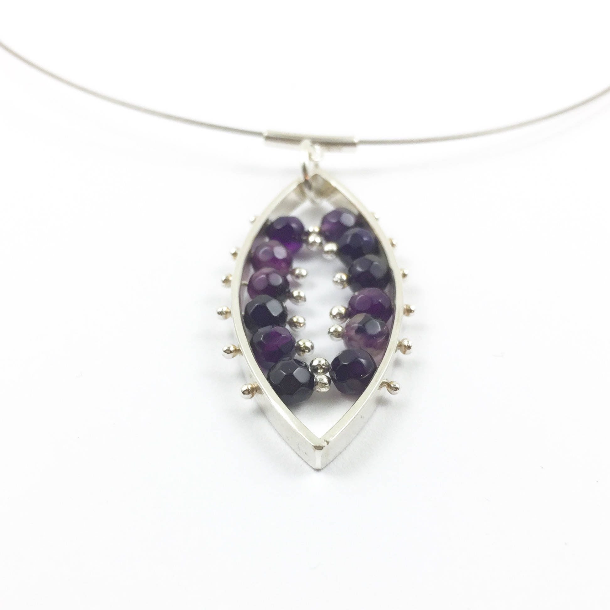 Pierre de naissance de février, pendentif en améthyste, collier violet foncé