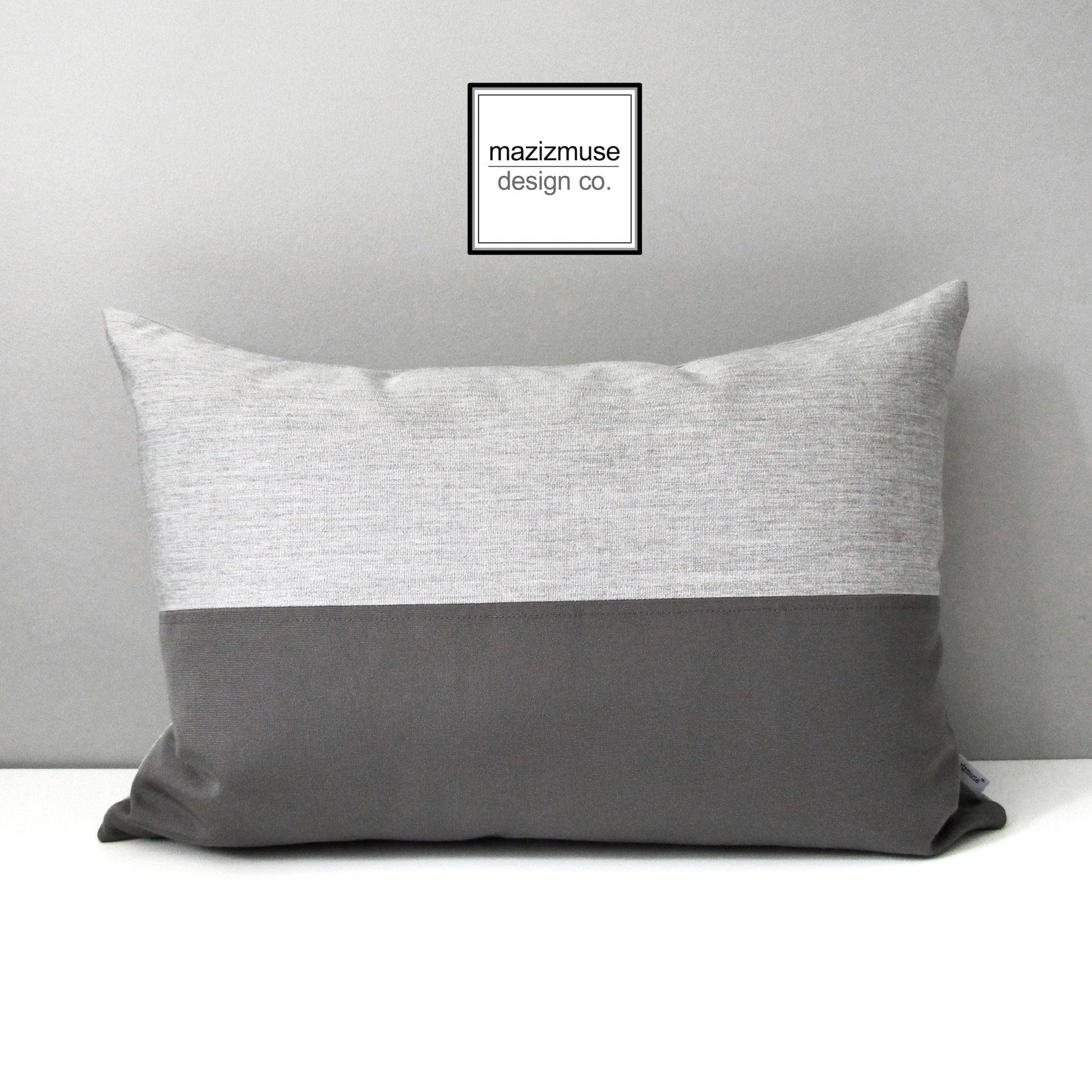 Housse de coussin d'extérieur moderne noire et jaune, housse de coussin décorative Sunbrella
