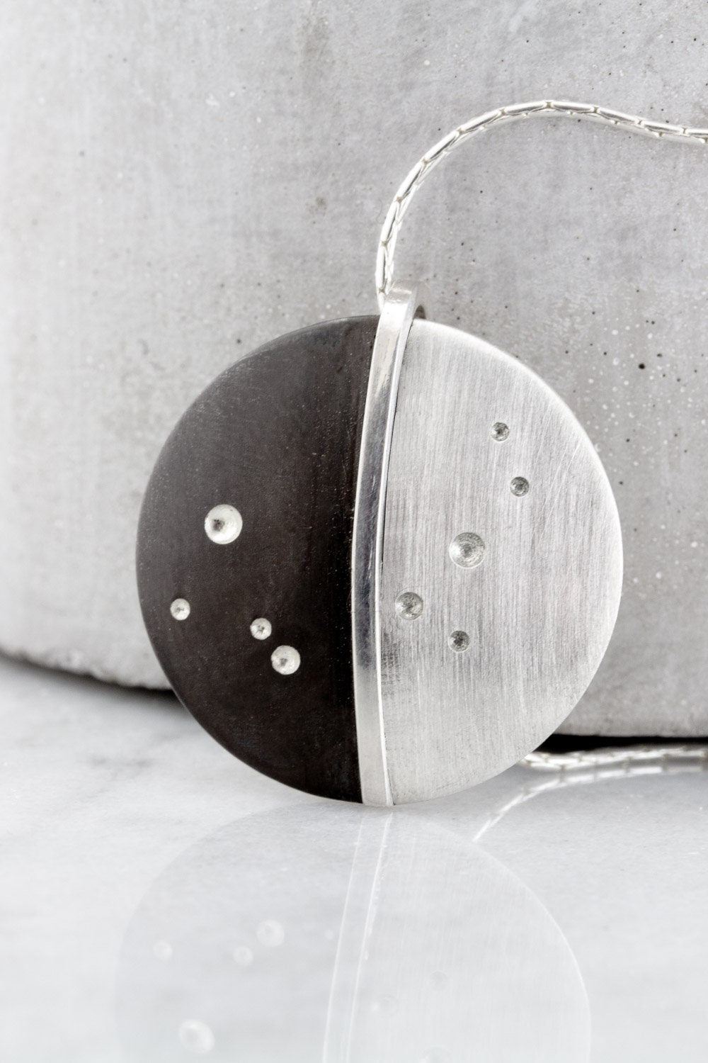 Collier Lune en Argent, Collier Céleste, Pendentif en Argent Recyclé, Cadeau Bijou Céleste pour Femme, Collier Ciel Nocturne, Bijou Lunaire