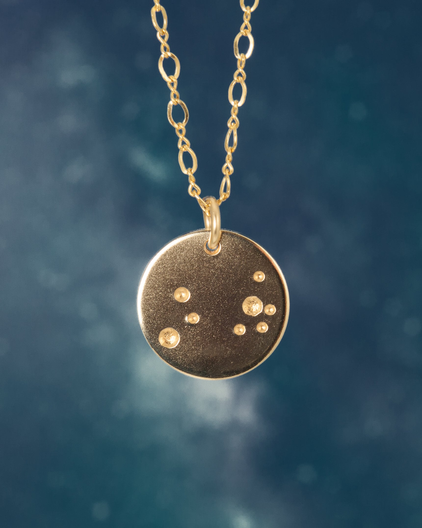 Collier lune en or, cadeau pour elle, collier pleine lune, pendentif en or 14 carats, collier céleste, collier lunaire,