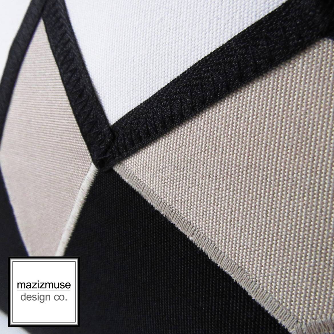Housse de coussin d'extérieur moderne, motif géométrique vert et noir Sunbrella