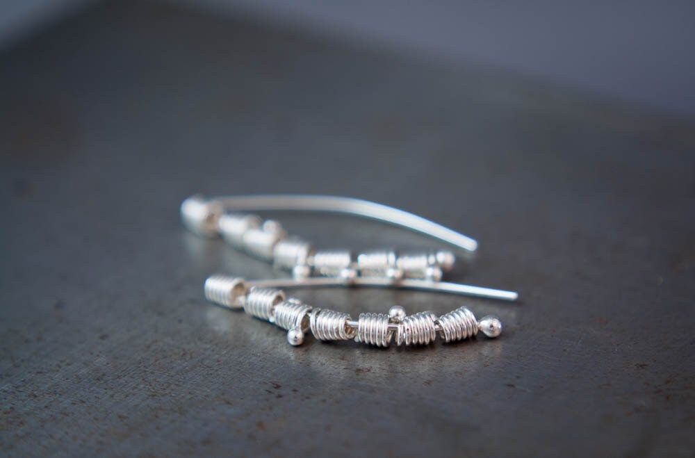 Boucles d'oreilles légères enfilables, boucles d'oreilles en argent sterling faites à la main, cadeau pour elle