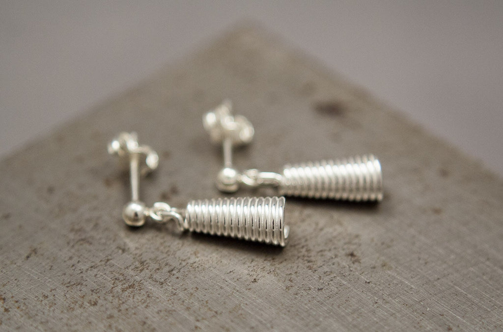 Boucles d'oreilles cloche en argent • Boucles d'oreilles en argent sterling recyclé • Cadeau de boucles d'oreilles pour elle