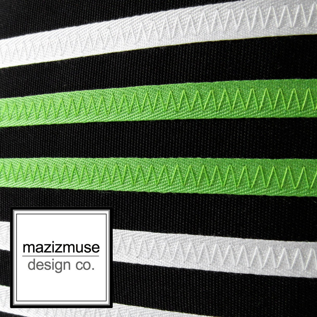 Housse de coussin décorative noire et vert citron, housse de coussin moderne rayée Sunbrella 