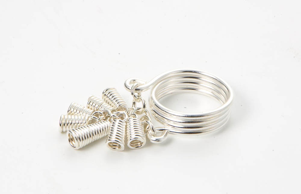 Bague nordique, bague sept jours, bague nordique en argent pour elle, bijoux païens, bague à breloques pendantes en argent recyclé