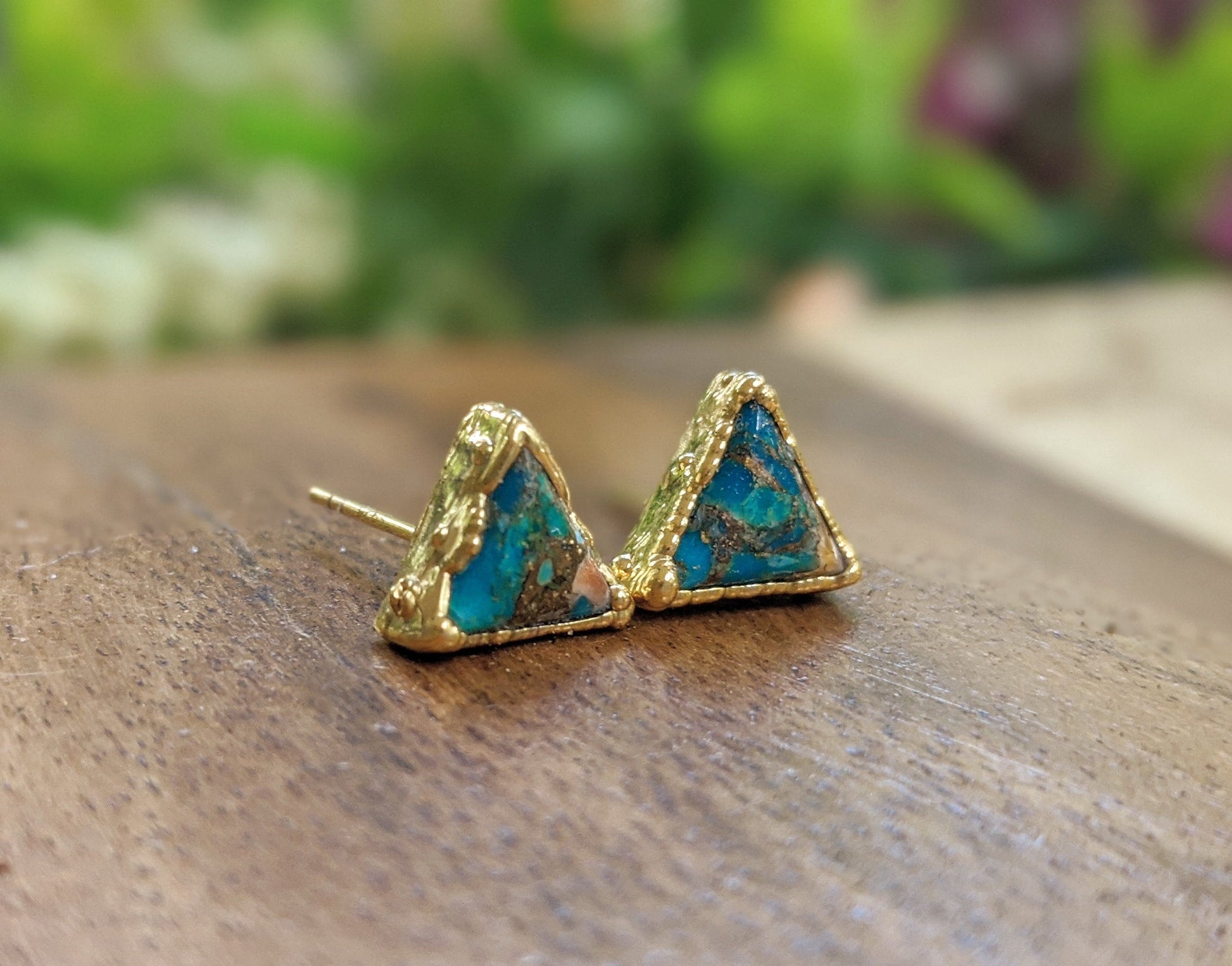 Spiny oyster copper Turquoise stud earrings