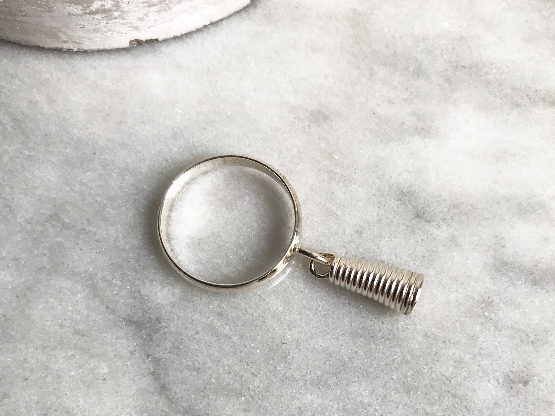 Bague pendante en argent, bague viking, bague à breloques en argent, bague nordique cadeau pour femme, bague empilable en argent recyclé