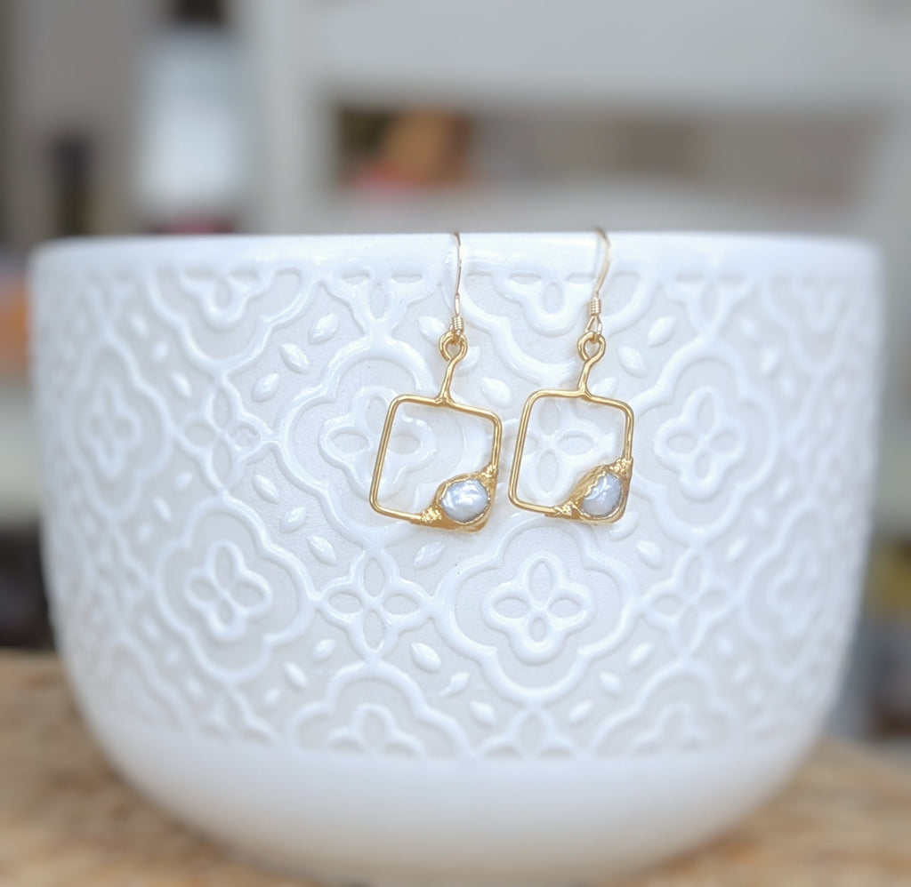 Keshi pearl square dangle earrings