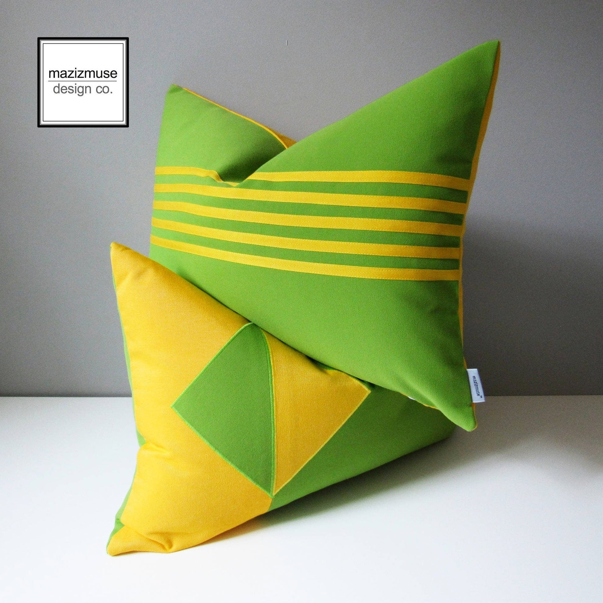 Housse de coussin d'extérieur géométrique vert citron et jaune, housse de coussin moderne Sunbrella 