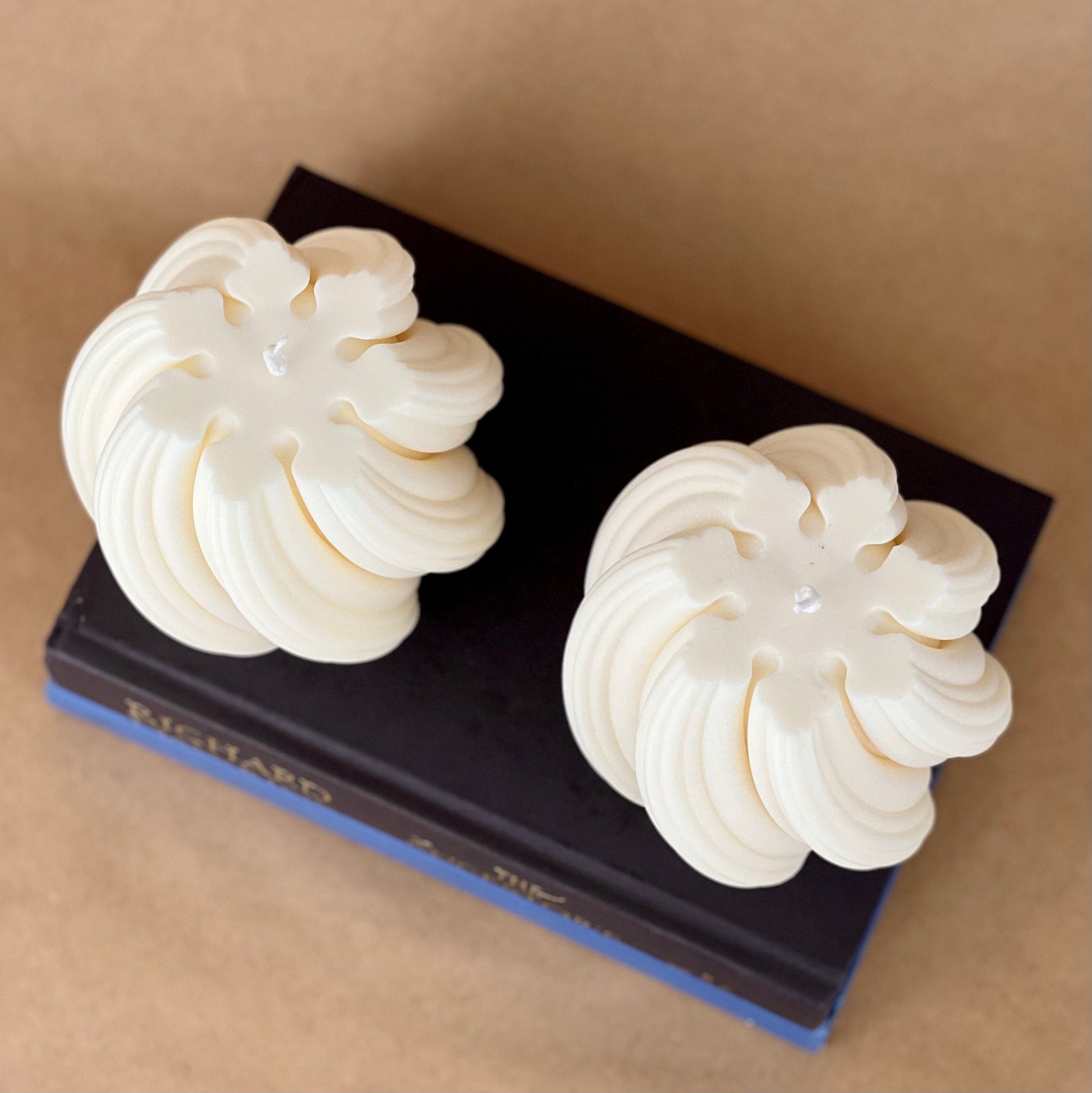 Big Swirl Soy Candle | Unscented Decorative Pillar