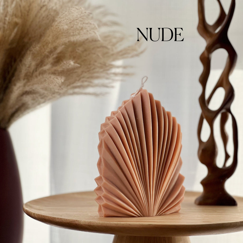 Palm Leaf Soy Candle | Sculptural Home Decor