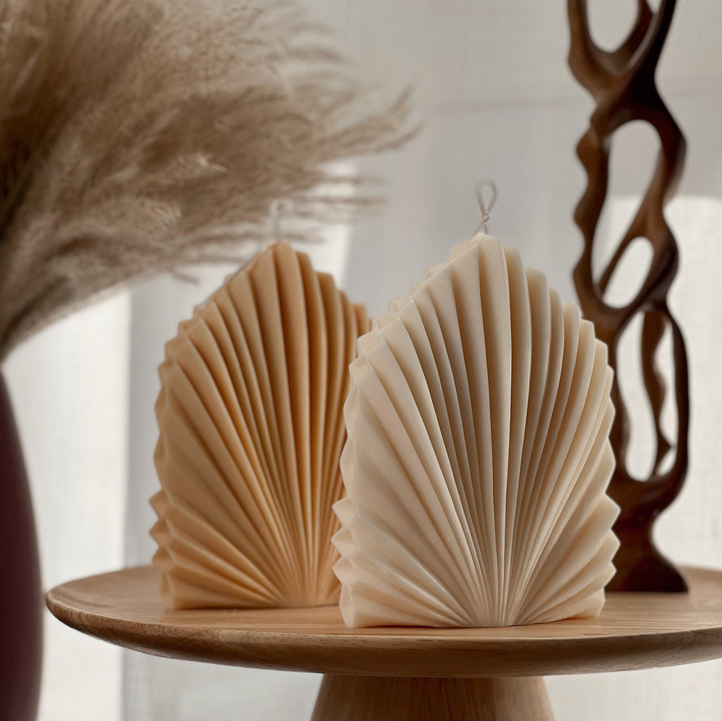 Palm Leaf Soy Candle | Sculptural Home Decor