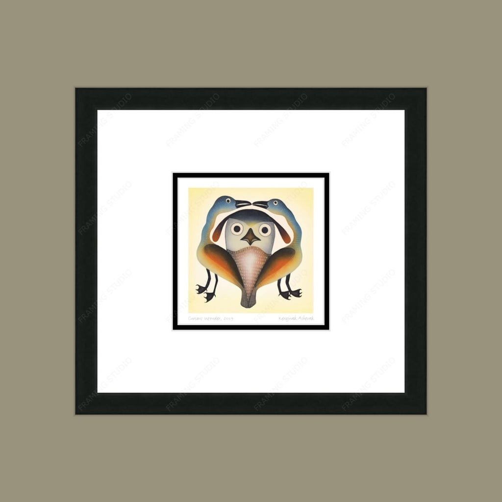 Intrus curieux, 2009 par Kenojuak Ashevak, carte d'art inuit autochtone, décor autochtone, carte d'art encadrée