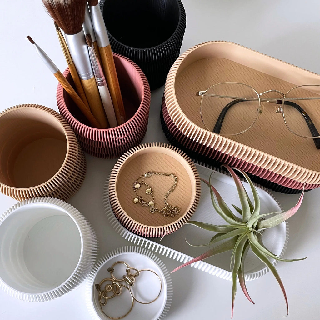 CURV Stackable Catchall Tray Medium