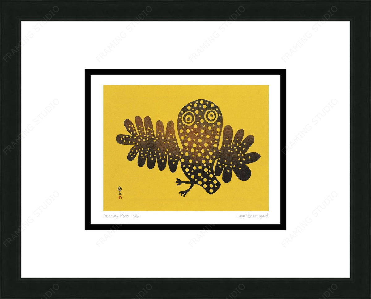 Oiseau dansant, 1967 par Lucy Qinnuayuak, carte d'art inuit, carte d'art encadrée