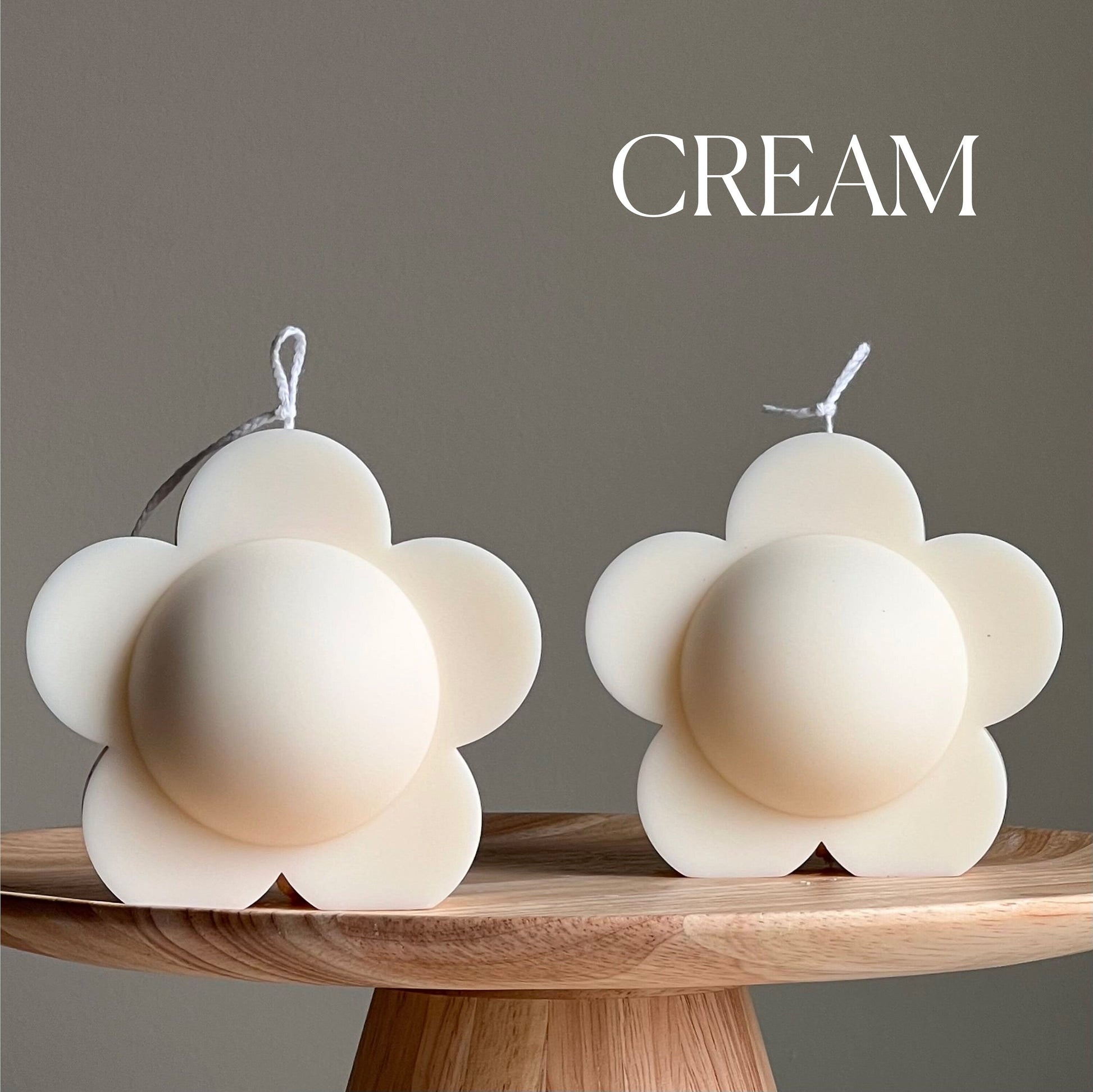 Daisy Flower Candle: Handmade Soy Wax Spring Decor