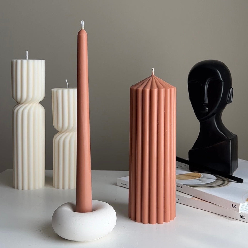 Donut Jesmonite Candlestick Holder: Minimalist Wedding Decor